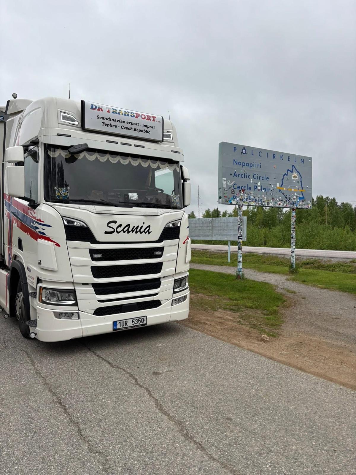 Scania DK Transport – detail kabiny u Polárního kruhu